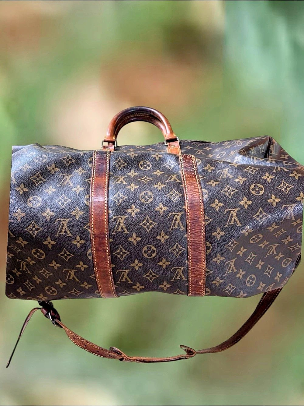 Louis Vuitton Keepall Bandoulière 55 Travel Bag in Brown